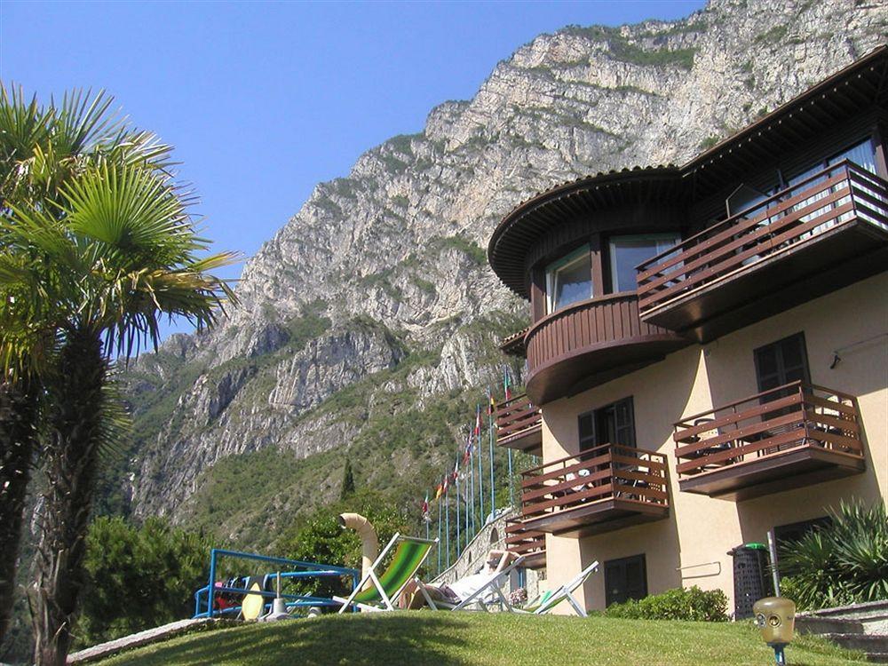 Surf Hotel Pier - Montagnoli Group Limone sul Garda Buitenkant foto