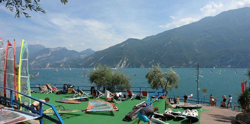 Surf Hotel Pier - Montagnoli Group Limone sul Garda Buitenkant foto